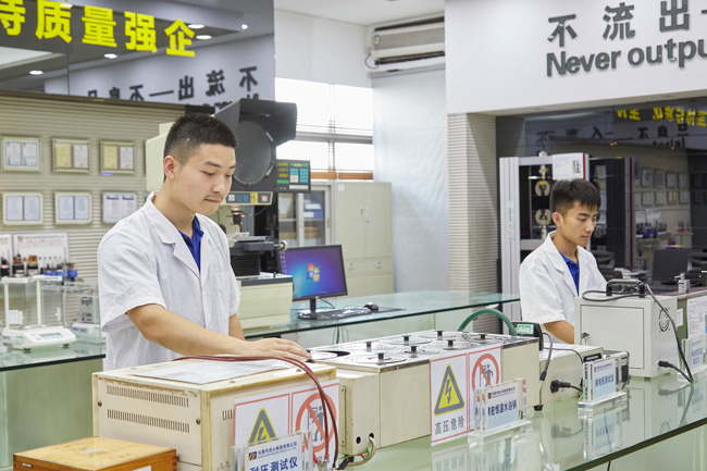 東莞制造業(yè)如何做品牌？這家工業(yè)企業(yè)簽下甄子丹任代言人